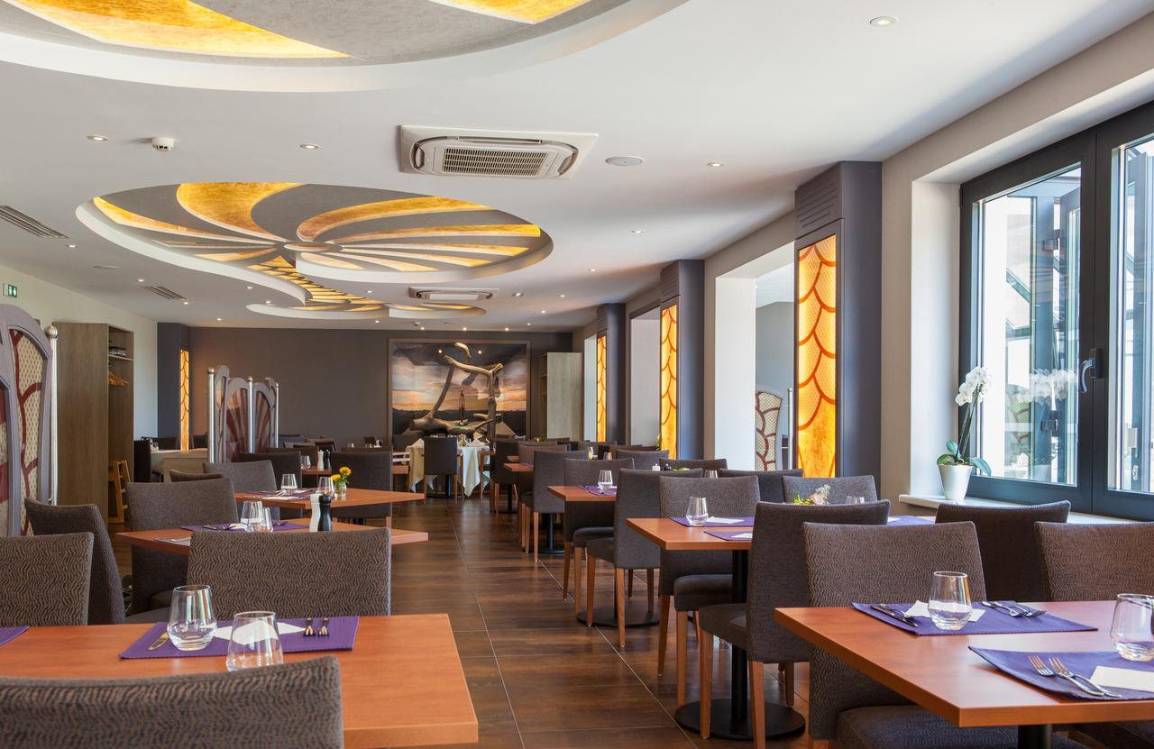 Hotel Restaurant Le Cleebourg Rott Buitenkant foto
